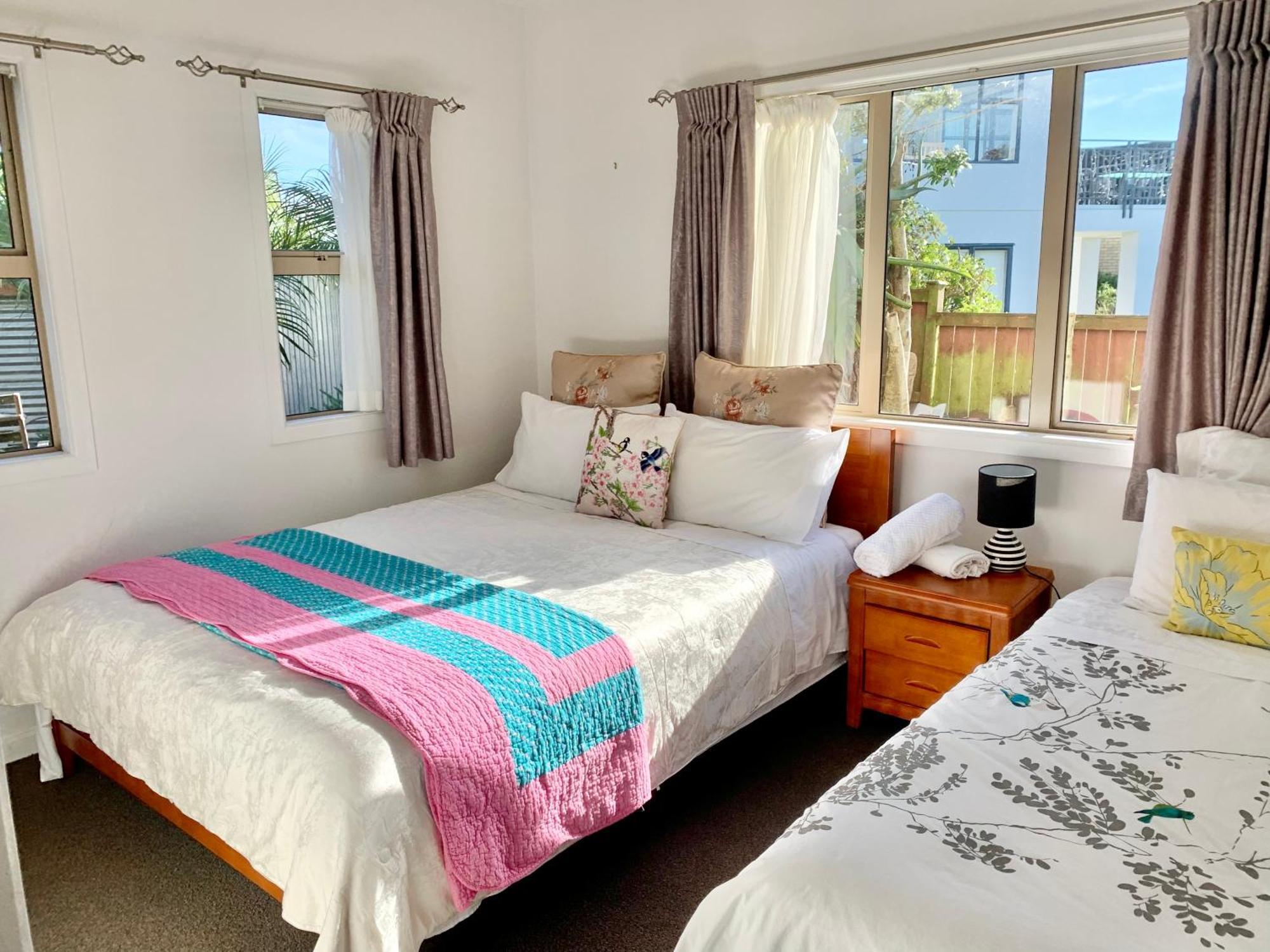 ホテル Amazing Seaview House オークランド エクステリア 写真